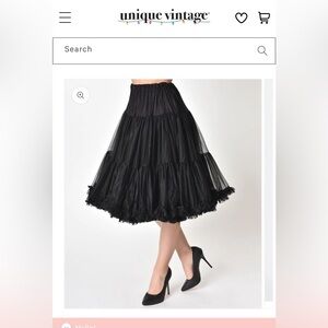 Black crinoline Unique Vintage NWT size Plus fits XL 1X 2X 3X 4X 5X petticoat